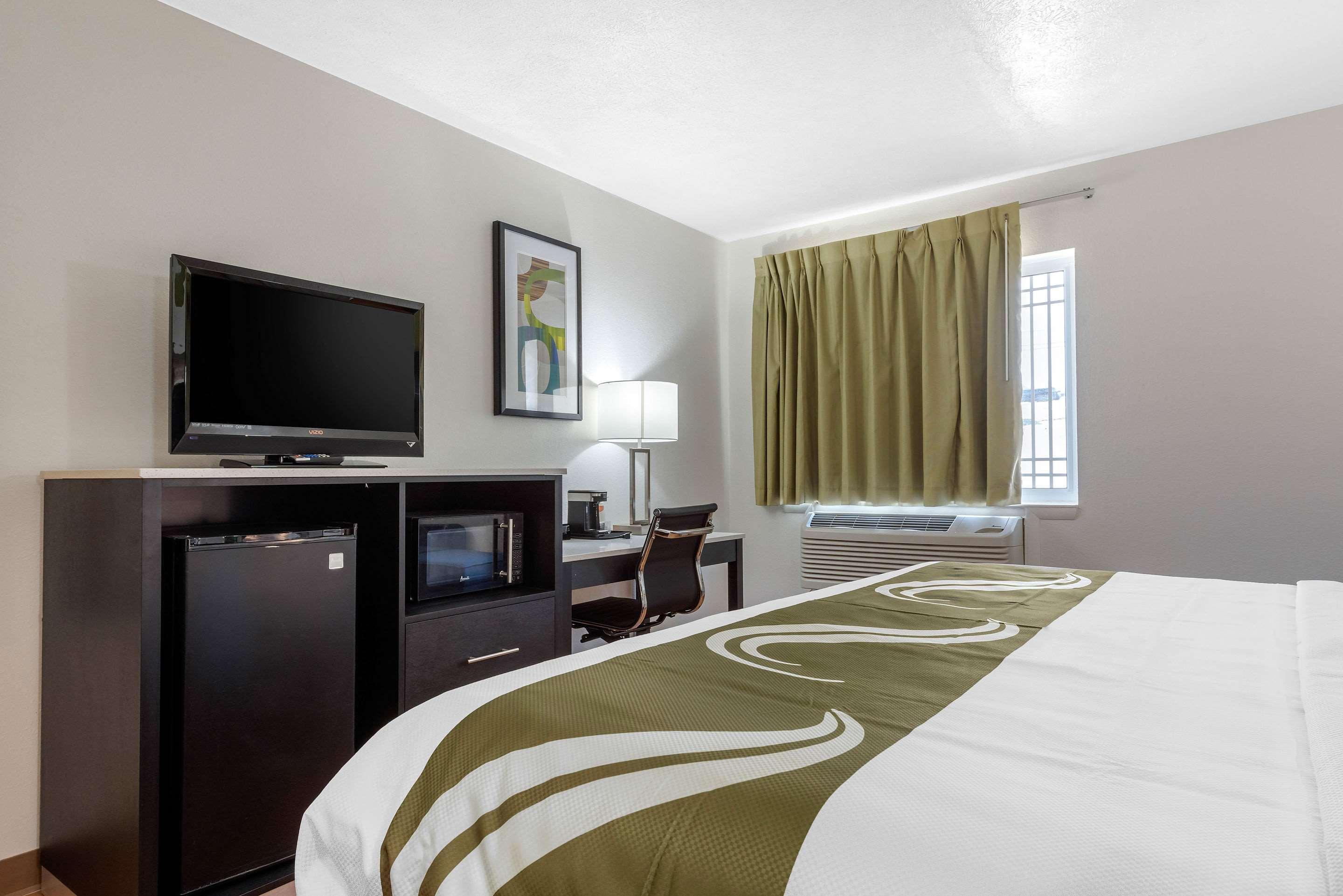 Quality Inn Coraopolis Exterior foto