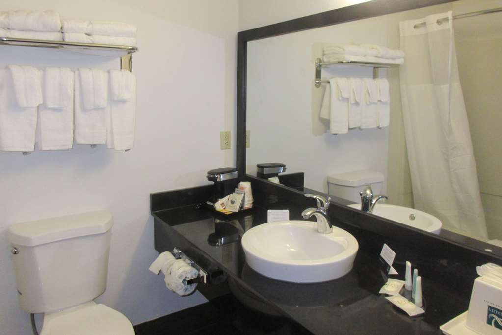 Quality Inn Coraopolis Zimmer foto